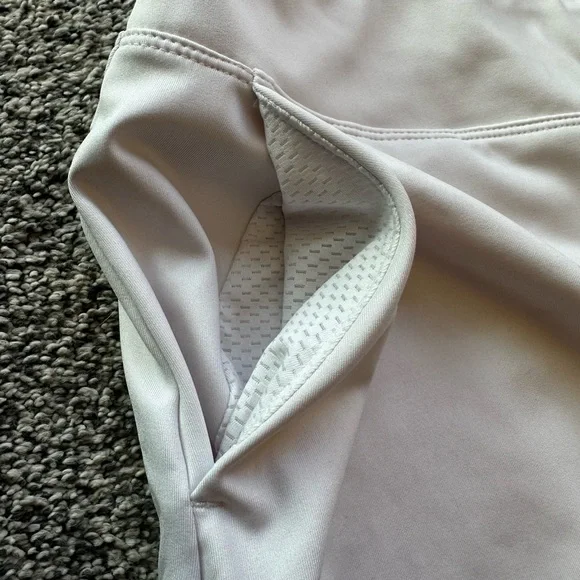 Tommy Bahama Golf White Women's Skirt size Large - Picture 3 of 8